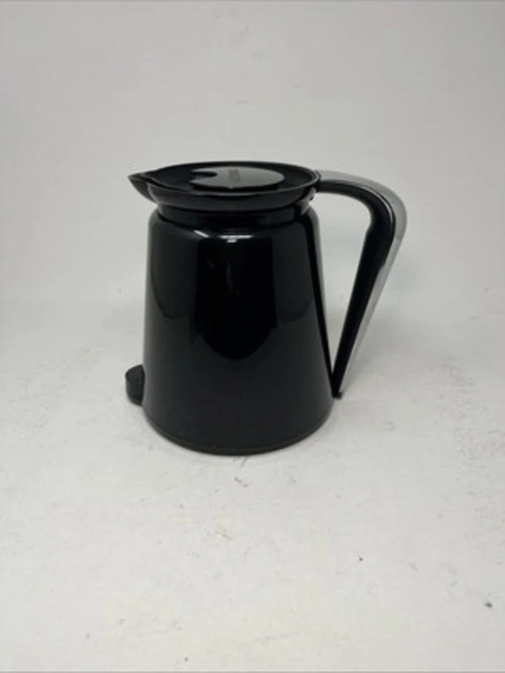 Keurig 2.0 Thermal Carafe - Black with Silver Handle Preowned Great Condition
